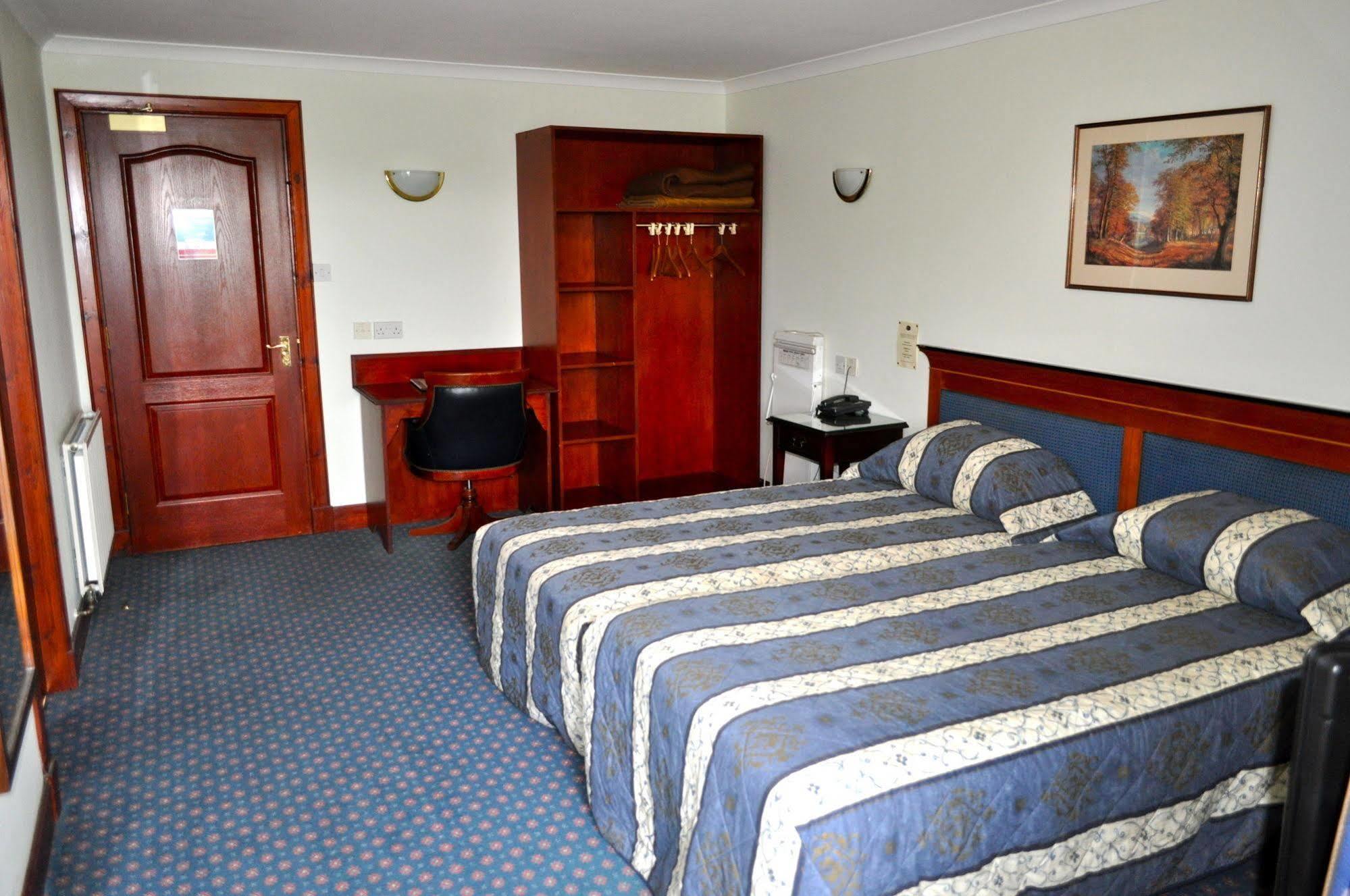 Lochway Hotel Dumbarton Εξωτερικό φωτογραφία